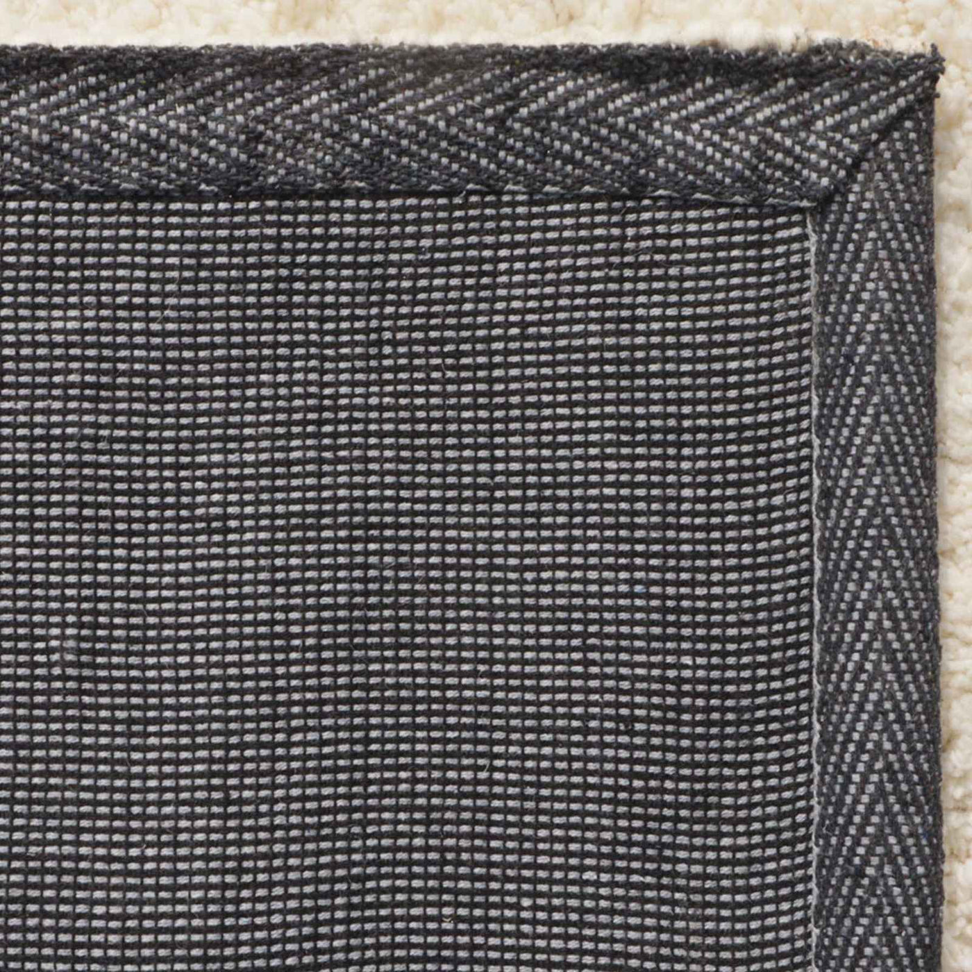 Crosby St. Ivory Half Moon Design Tufted Accent Rug — detail view 2