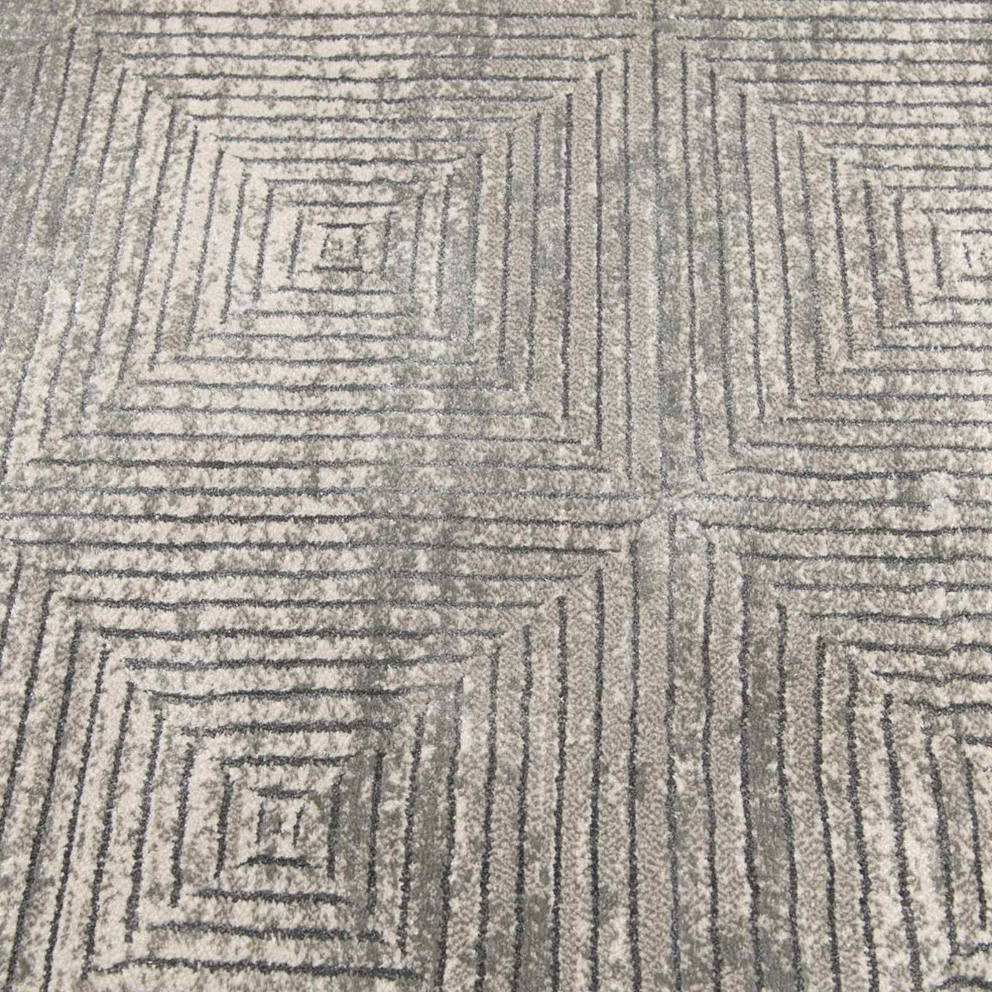 Laila Ali Camden Grey Geo Square Design Accent Rug — detail view 2