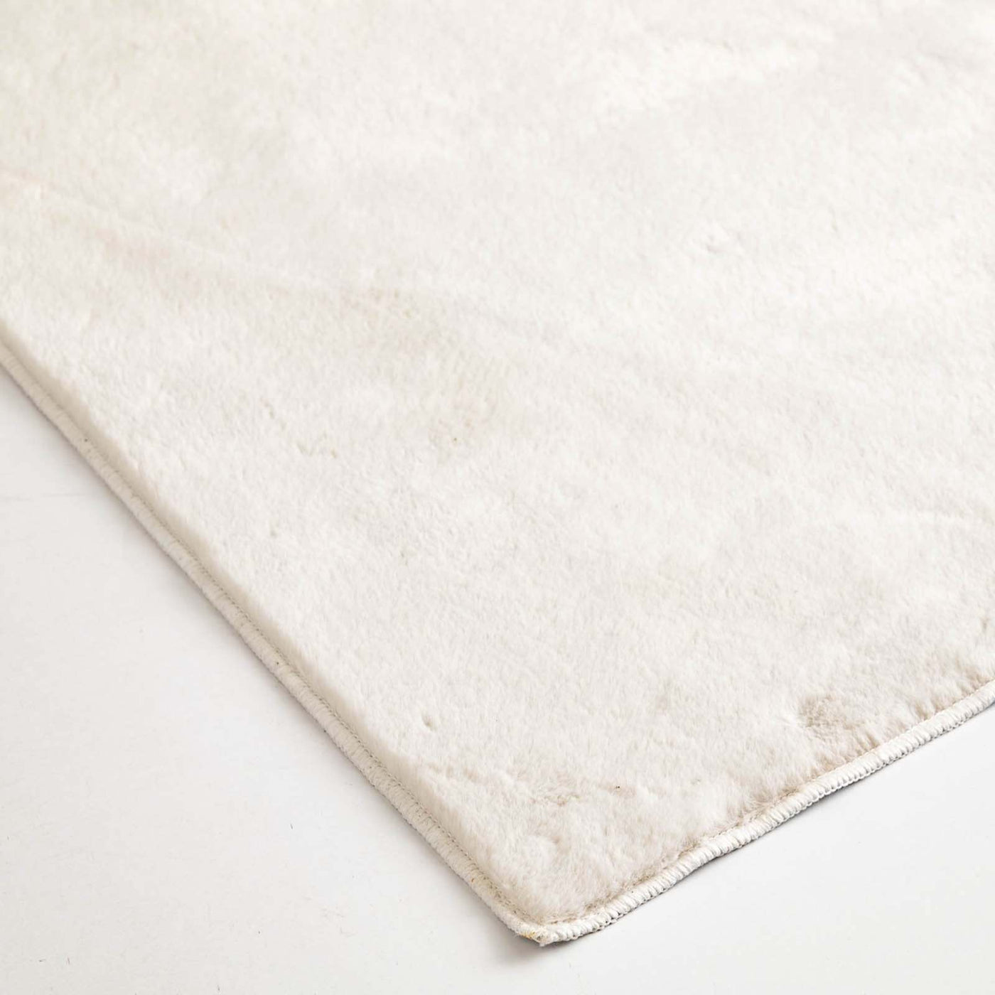 Bliss Faux Rabbit Fur Washable Accent Rug — White view 3