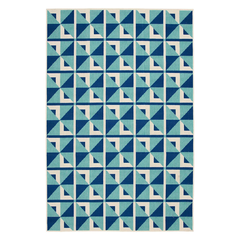 E503 Sunny Club Blue Pinwheel Primo Outdoor Accent Rug