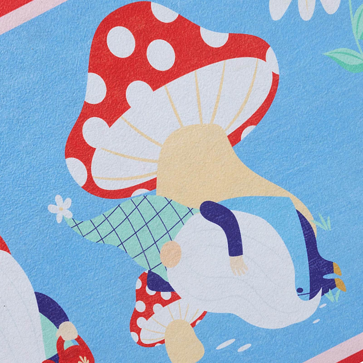 Garden Gnomes Rubber Reggie Doormat — detail view 1